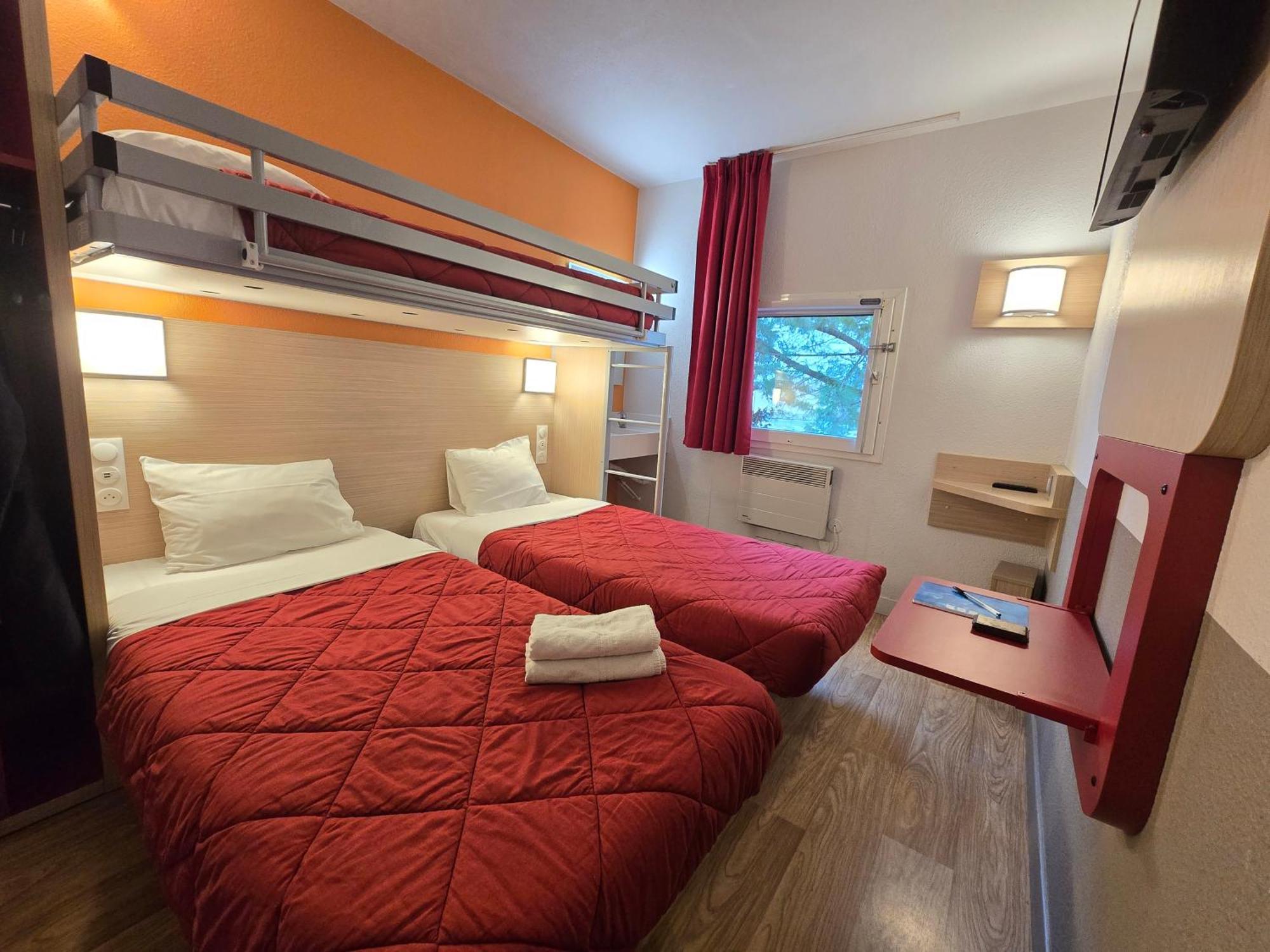 Premiere Classe Troyes Sud - Parc St Thibault Bucheres Екстер'єр фото